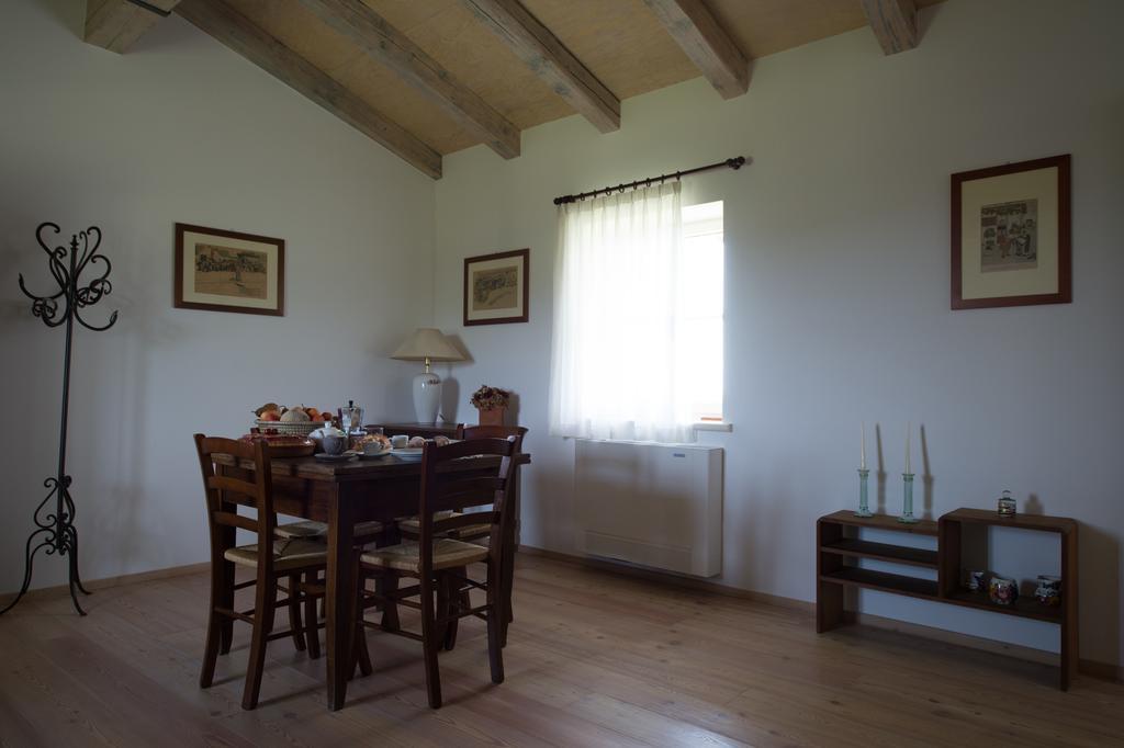 Farm stay Casali Del Picchio - Winery